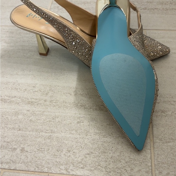 Betsey Johnson Glittering Gold Heels - Picture 3 of 3